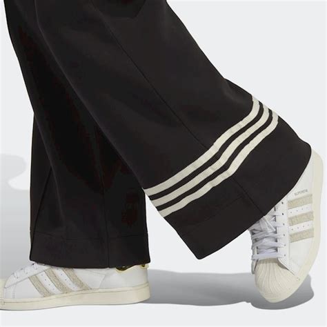 ib7307 adidas|adidas Originals Neuclassic Track Pants .